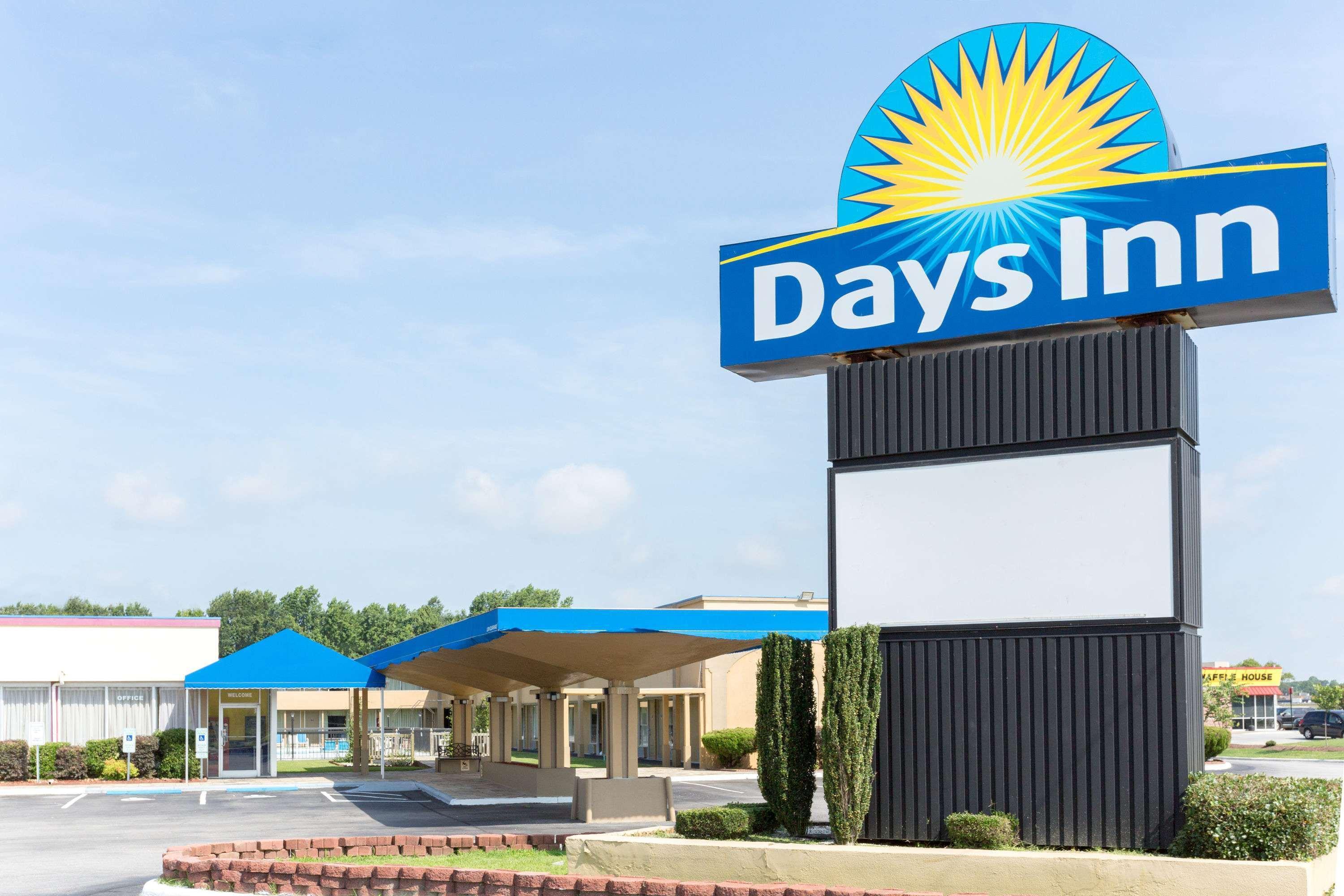 Days Inn By Wyndham Washington Eksteriør bilde