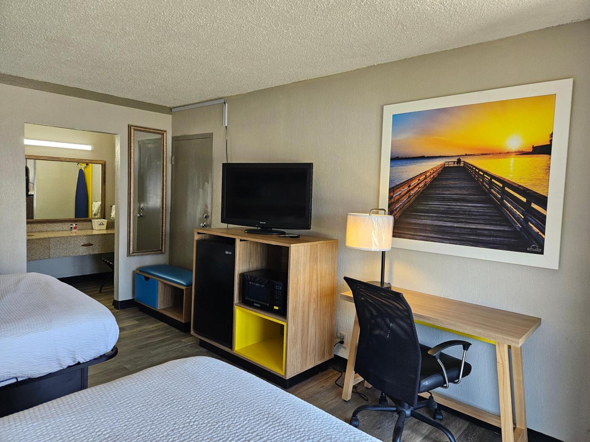 Days Inn By Wyndham Washington Eksteriør bilde