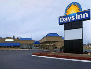 Days Inn By Wyndham Washington Eksteriør bilde